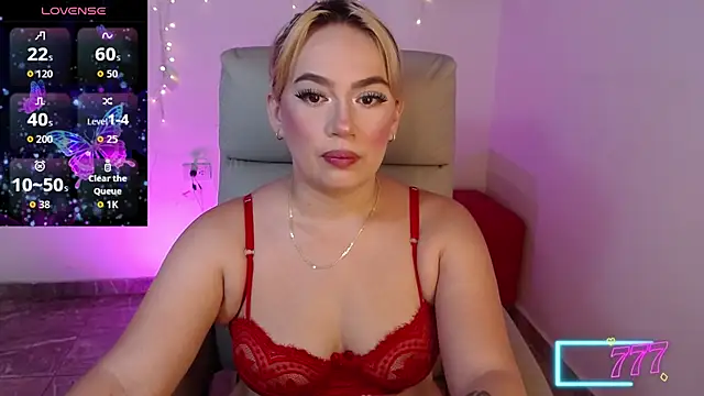 Carolina 2403 online show from July 22, 2026, 2:42 pm