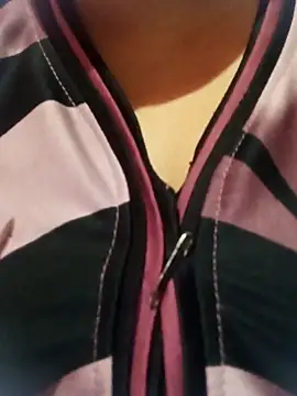 Snapshot of itz-liliroy chatting on April 3, 2026, 12:36 pm itz-liliroy online show from April 3, 2026, 12:36 pm