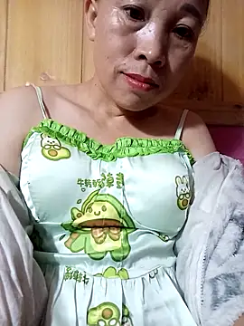 Vily-lonely online show from April 26, 2026, 1:47 am
