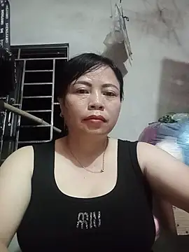 -Hami- online show from May 19, 2026, 6:36 pm
