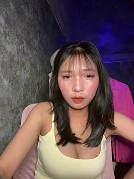 Love-suck12 online show from April 6, 2026, 3:13 pm