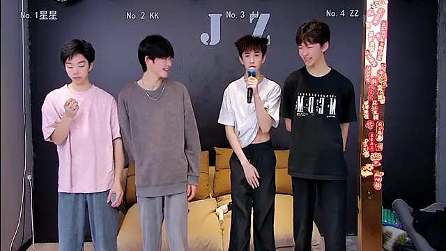 Snapshot of KOboys-818 chatting on April 3, 2026, 2:31 am KOboys-818 online show from April 3, 2026, 2:31 am