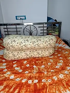 CamGirl Neha online show from July 21, 2026, 8:33 pm
