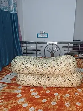 CamGirl Neha online show from July 25, 2026, 10:29 pm