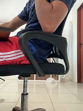 Snapshot of escrivao chatting on March 30, 2026, 4:52 pm escrivao online show from March 30, 2026, 4:52 pm