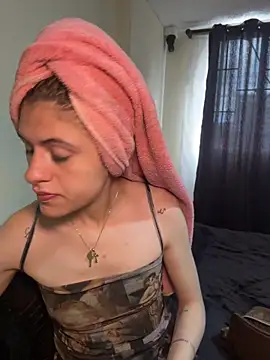 Lia fire online show from May 24, 2026, 6:46 pm