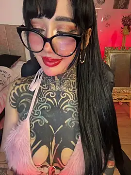 Musedreams online show from May 14, 2026, 12:50 am