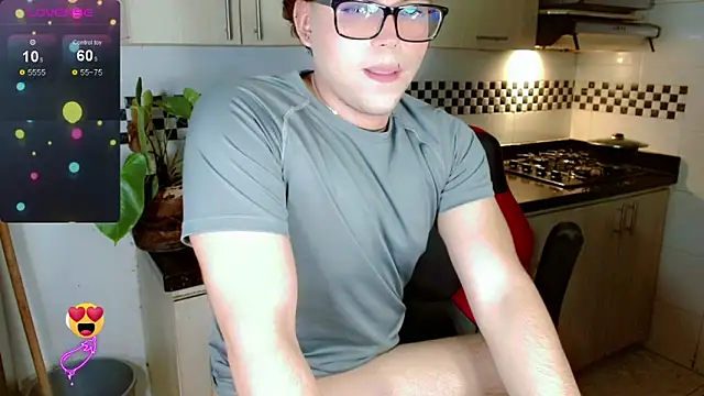 Snapshot of asmodeosexx chatting on March 31, 2026, 5:30 am asmodeosexx online show from March 31, 2026, 5:30 am