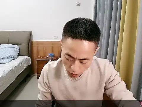 Snapshot of davidboys chatting on May 2, 2026, 4:01 pm davidboys online show from May 2, 2026, 4:01 pm