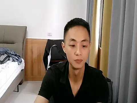 Snapshot of davidboys chatting on May 8, 2026, 7:25 am davidboys online show from May 8, 2026, 7:25 am