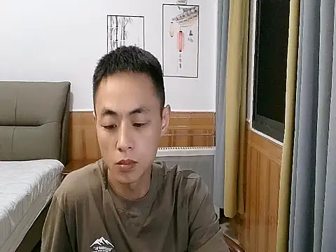Snapshot of davidboys chatting on May 12, 2026, 4:59 pm davidboys online show from May 12, 2026, 4:59 pm