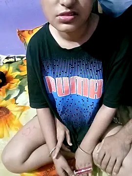 Jerin Couple61 online show from May 1, 2026, 6:12 pm