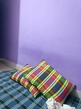 Jerin Couple61 online show from May 12, 2026, 9:56 pm