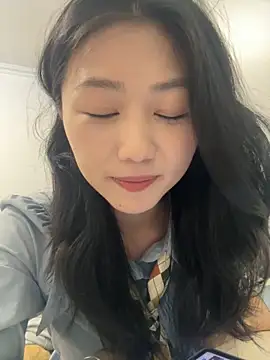 Snapshot of Shanshan_1267 chatting on April 23, 2026, 1:46 pm Shanshan 1267 online show from April 23, 2026, 1:46 pm