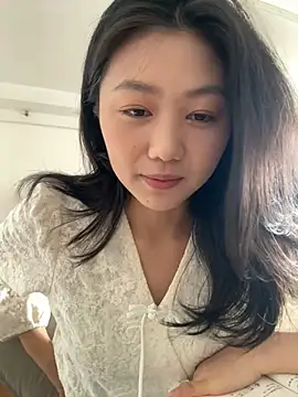 Snapshot of Shanshan_1267 chatting on May 10, 2026, 2:06 am Shanshan 1267 online show from May 10, 2026, 2:06 am