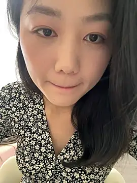 Snapshot of Shanshan_1267 chatting on May 27, 2026, 2:19 am Shanshan 1267 online show from May 27, 2026, 2:19 am