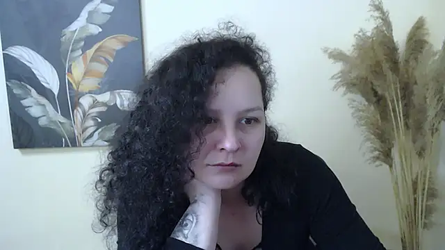 Michaela sh online show from April 1, 2026, 6:36 am