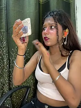 Cutiepie- online show from May 10, 2026, 7:52 pm