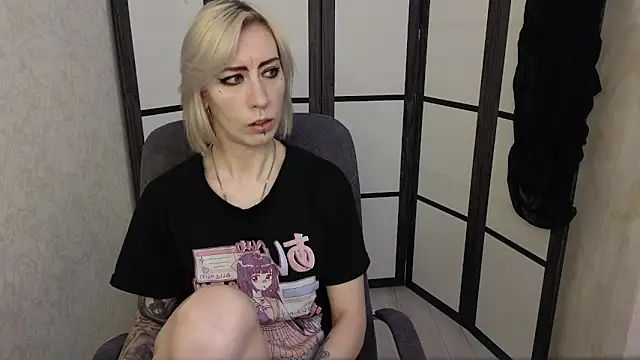 Black Orchides online show from April 7, 2026, 10:48 am