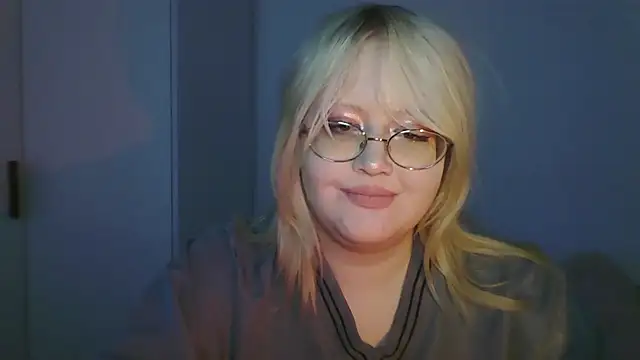Elayne Sweet online show from May 29, 2026, 6:11 am