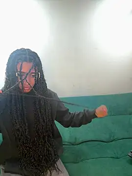 Snapshot of Sun_lynx_Love chatting on June 27, 2026, 7:19 pm Sun lynx Love online show from June 27, 2026, 7:19 pm