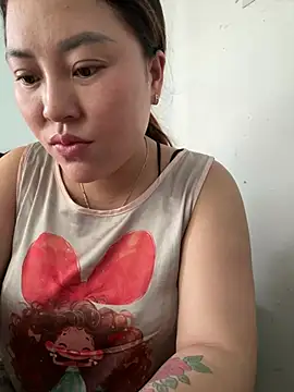 Lina-Naughty online show from May 9, 2026, 8:52 am
