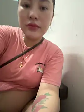 Lina-Naughty online show from July 16, 2026, 3:40 pm