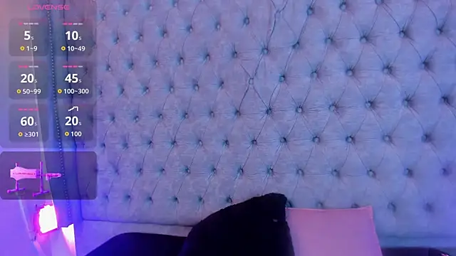 Gyal Smith online show from July 10, 2026, 3:33 am