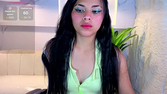 sofiaatp online show from May 20, 2026, 7:42 pm