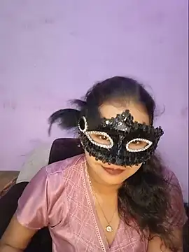 Snapshot of Legend_choice chatting on June 9, 2026, 10:43 pm Legend choice online show from June 9, 2026, 10:43 pm