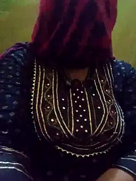 riya12  online show from April 5, 2026, 10:12 am