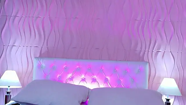 Veronica Nasty  online show from July 23, 2026, 7:12 pm