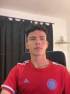 sebascuterouss online show from May 11, 2026, 2:45 pm