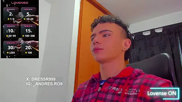 sebascuterouss online show from July 28, 2026, 11:50 am
