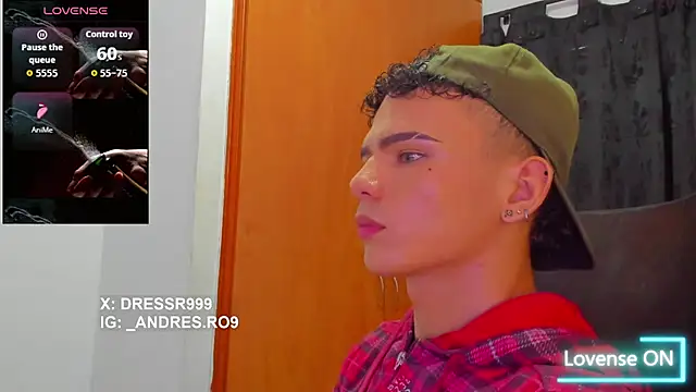 sebascuterouss online show from July 28, 2026, 6:20 pm