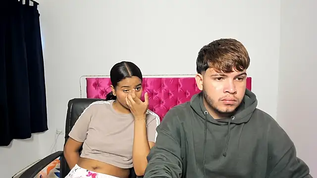 val andBry online show from April 7, 2026, 7:25 pm