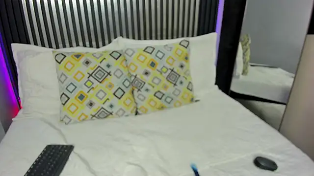 Katt Diamond online show from April 2, 2026, 3:09 pm