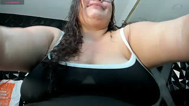 AbbyRogers1 online show from May 28, 2026, 4:43 am
