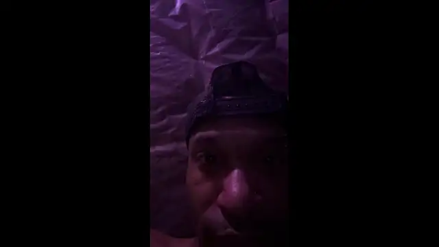 Snapshot of JRNBLU44 chatting on May 14, 2026, 12:01 pm JRNBLU44 online show from May 14, 2026, 12:01 pm