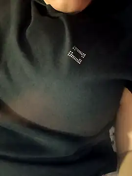 Snapshot of Bristy_BigBoobs chatting on April 7, 2026, 3:34 pm Bristy BigBoobs online show from April 7, 2026, 3:34 pm