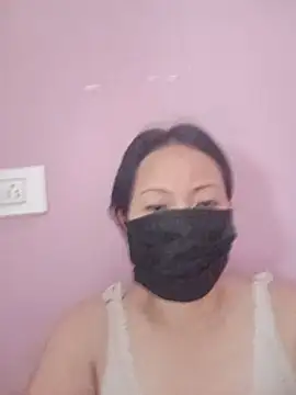 Bristy BigBoobs online show from July 28, 2026, 6:09 am