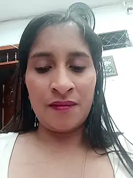 SofiaMendez1  online show from June 30, 2026, 3:57 pm