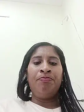 SofiaMendez1  online show from July 15, 2026, 6:24 pm