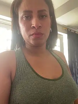 Snapshot of Katiuscavega chatting on April 28, 2026, 2:22 pm Katiuscavega online show from April 28, 2026, 2:22 pm