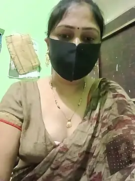 Snapshot of Pinki-girl chatting on June 16, 2026, 8:17 am Pinki-girl online show from June 16, 2026, 8:17 am