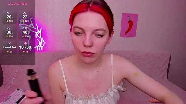 Snapshot of Marie_Reyess chatting on May 2, 2026, 8:19 am Marie Reyess online show from May 2, 2026, 8:19 am