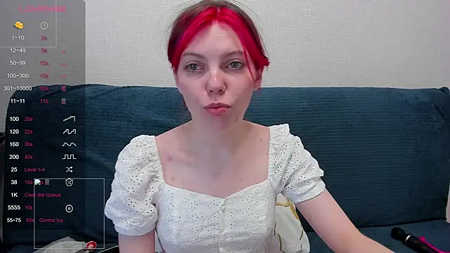 Snapshot of Marie_Reyess chatting on June 11, 2026, 6:44 am Marie Reyess online show from June 11, 2026, 6:44 am