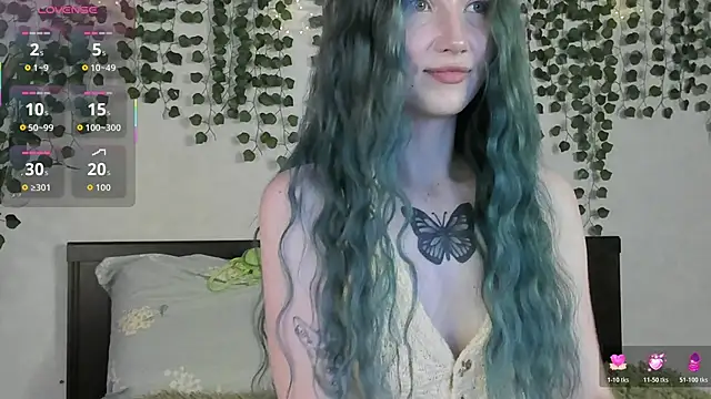 Snapshot of Leona_Vixen chatting on May 31, 2026, 6:10 am Leona Vixen online show from May 31, 2026, 6:10 am