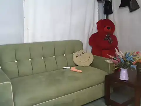 Martha4you online show from April 12, 2026, 11:43 pm