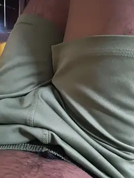 Snapshot of pinkdickmallu chatting on May 6, 2026, 2:00 pm pinkdickmallu online show from May 6, 2026, 2:00 pm
